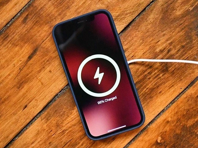 牙叉镇苹果手机维修分享iPhone 12可以随便充电吗 